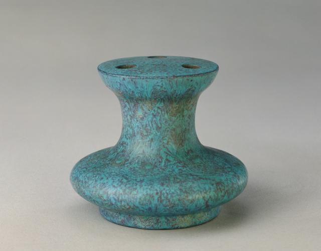 雍正款炉钧釉三孔香插