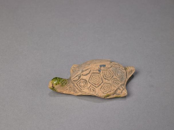 石湾窑绿釉龟