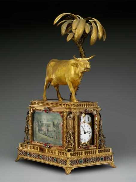 铜镀金立牛长方座钟