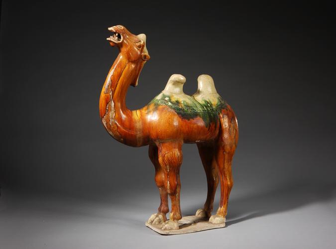 三彩骆驼