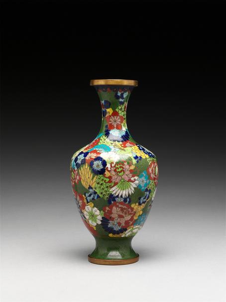 掐丝珐琅百花纹瓶