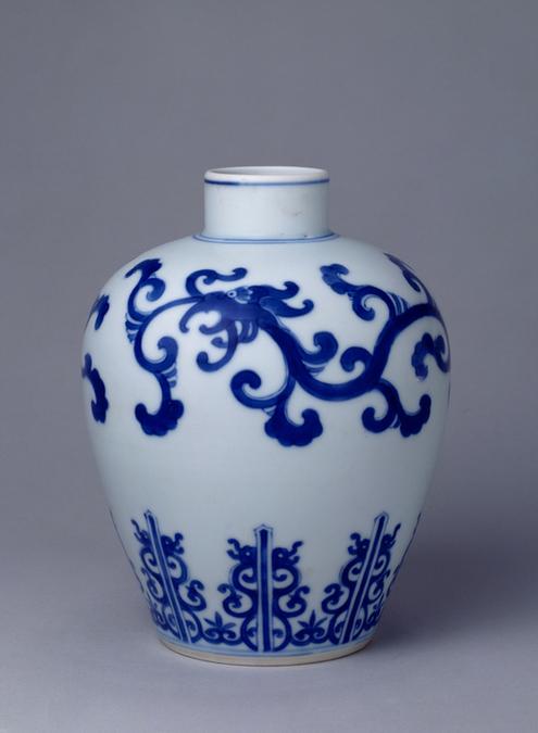 康熙款青花夔龙纹罐