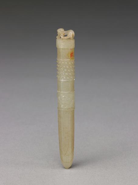 青玉谷纹蟠螭首锥形器