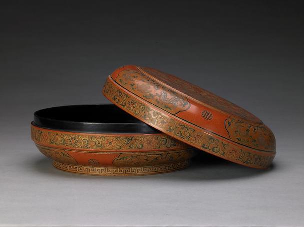 乾隆款戗金彩漆八宝纹圆盒