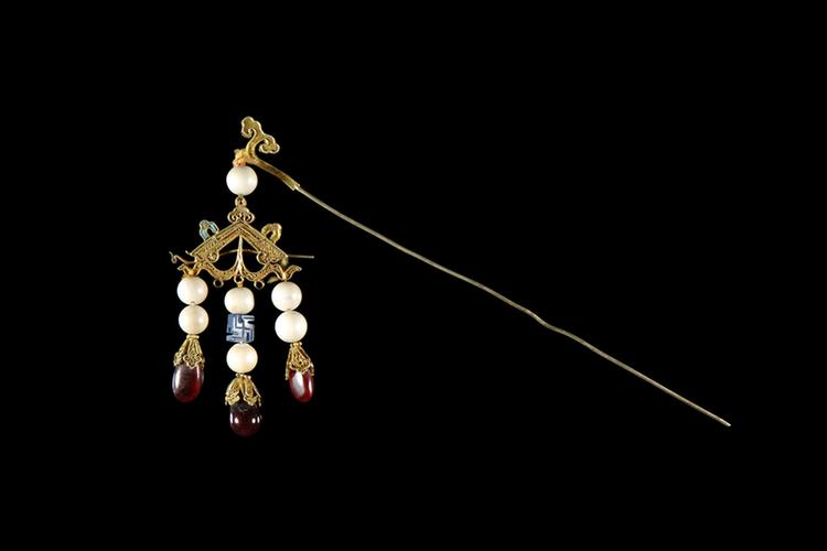 银镀金吉庆纹流苏