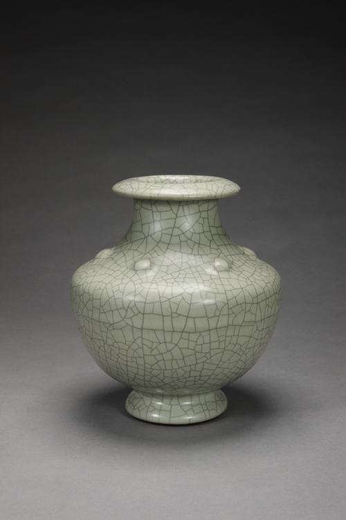 雍正款仿哥釉乳钉石榴尊