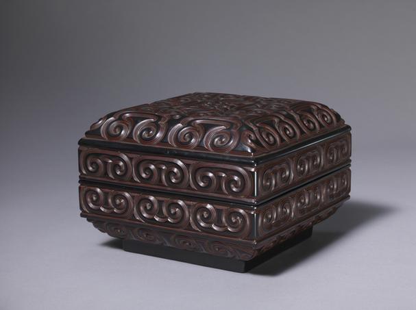 剔犀如意云纹方盒