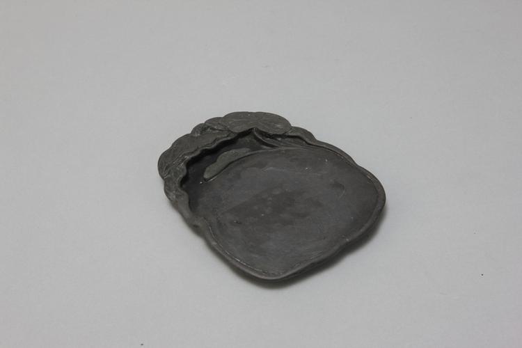 端石雕荷叶随形砚