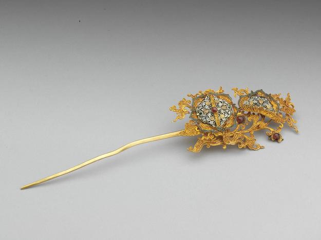 金累丝嵌珐瑯花簪