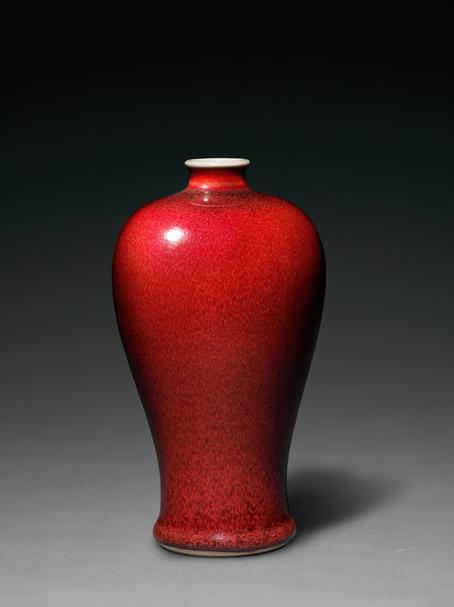 郎窑红釉梅瓶