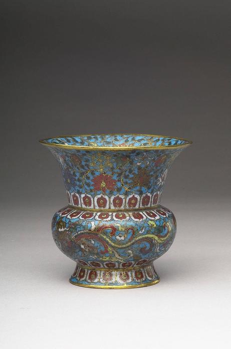 掐丝珐瑯夔龙纹尊