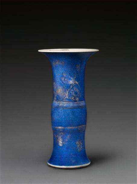 洒蓝釉描金花卉纹花觚