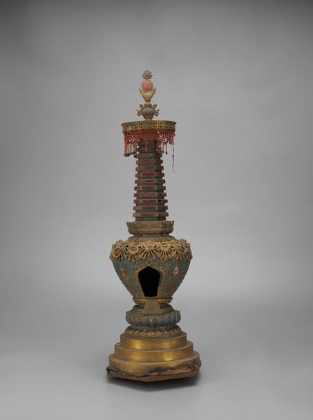 铜镀金烧蓝嵌瓷圆塔