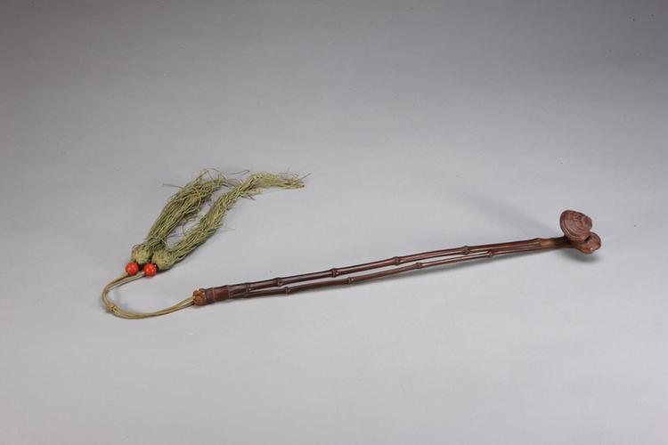 紫竹根雕灵芝式如意