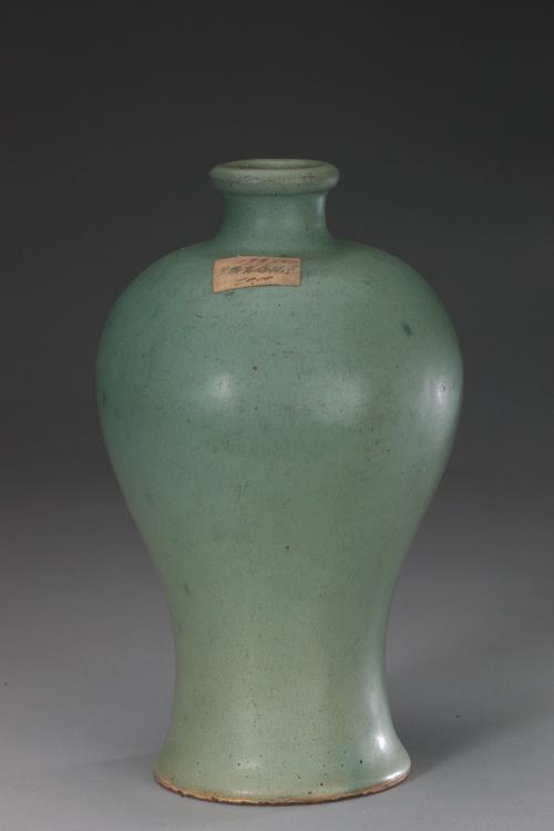 石湾窑灰绿釉梅瓶