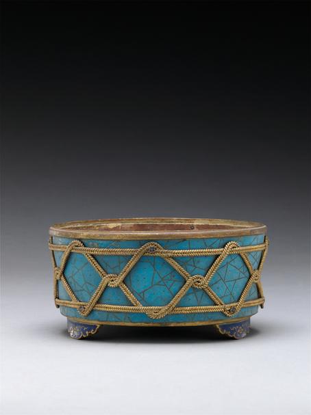 掐丝珐琅冰裂纹圆盆