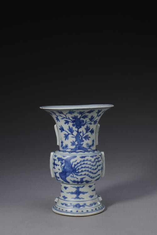 万历款青花龙凤纹出戟花觚