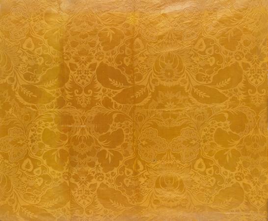 黄色洋花纹凸花缎
