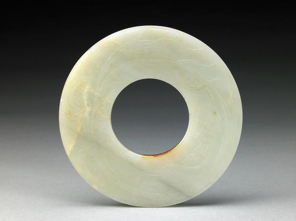 乾隆款青玉浮雕三螭谷穗纹璧