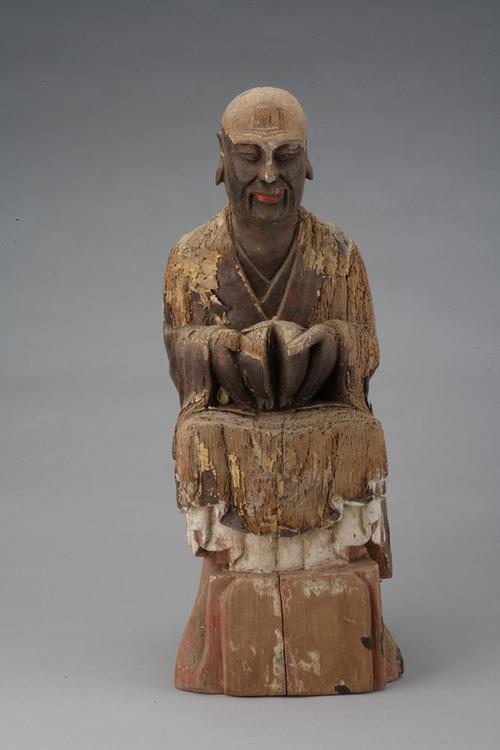 木雕双手持物罗汉坐像