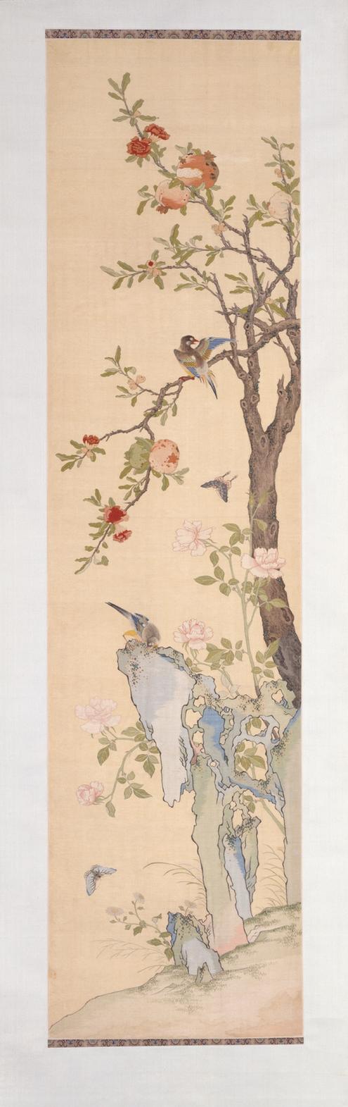 缂丝榴花双雀图轴