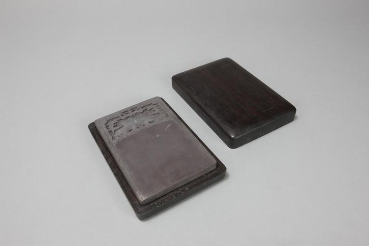 端石砚-百合如意砚