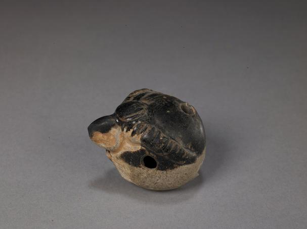 黑釉瓷鸟首哨