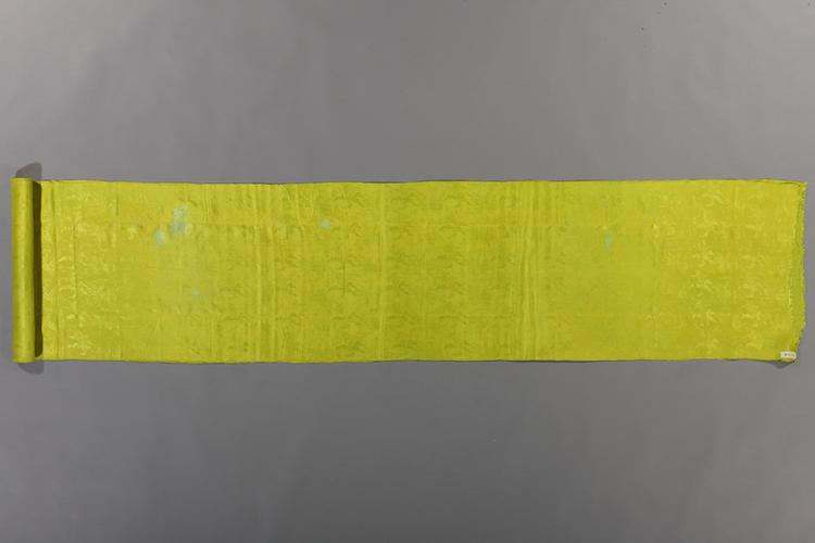 葱绿色龙睛鱼纹花绸