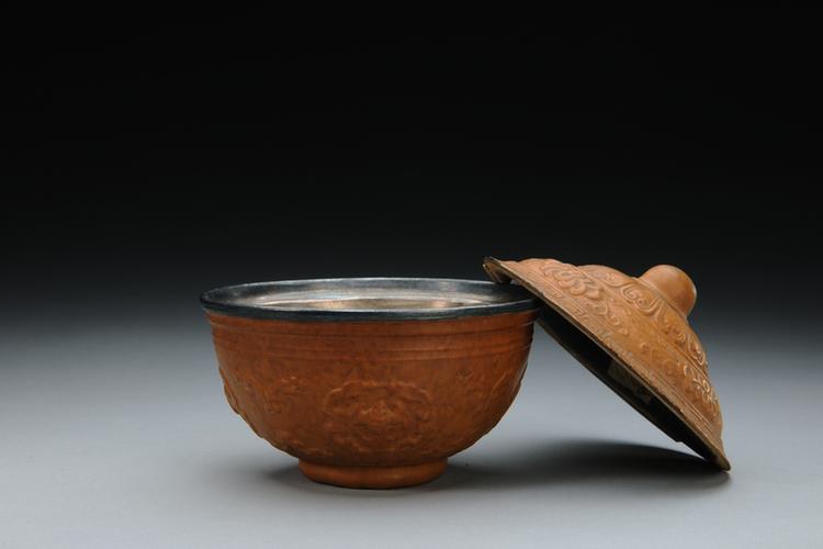 匏制云蝠纹盖碗