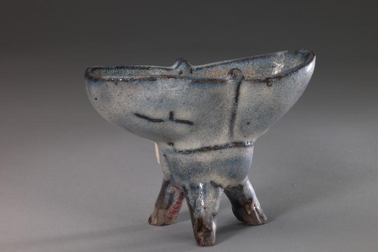 石湾窑灰蓝釉爵