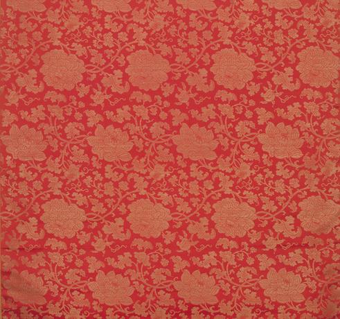 大红色缠枝花果纹织金缎