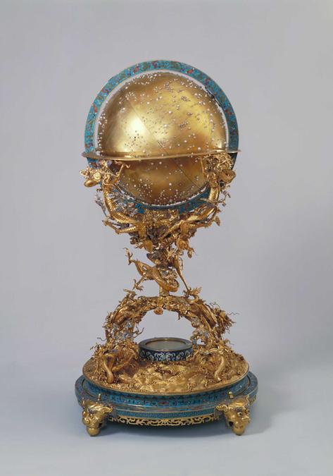 金嵌珍珠天球仪