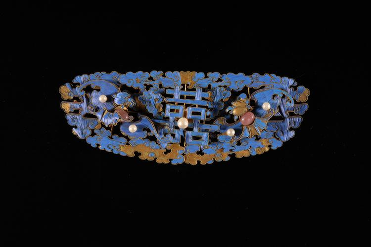 点翠蝠双喜纹头花