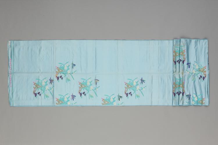 湖色灵仙祝寿纹妆花缎袍料