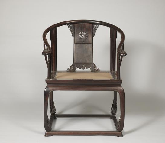 紫檀木藤心圈椅