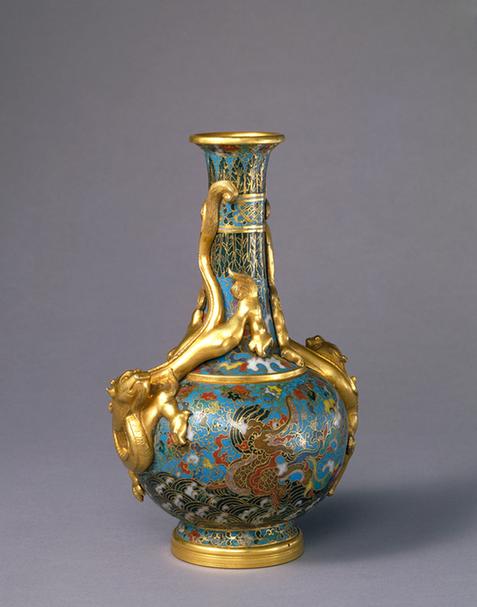 掐丝珐琅云龙纹双螭瓶