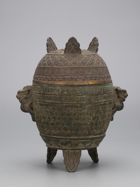 乾隆款锦纹铜铏