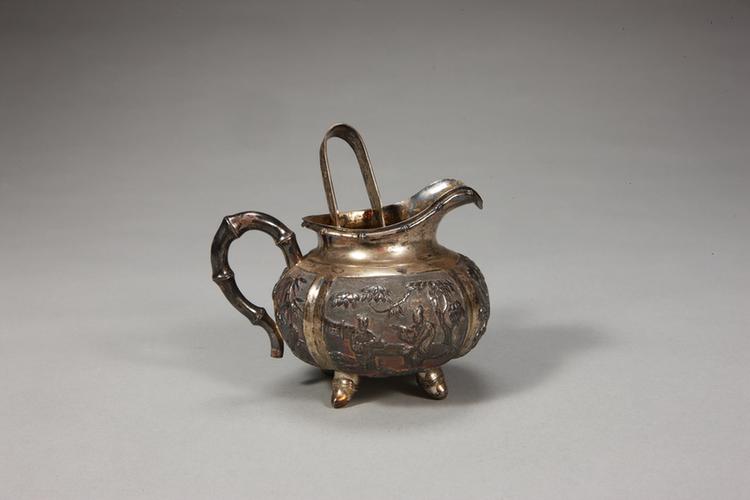 银咖啡具-竹节柄罐