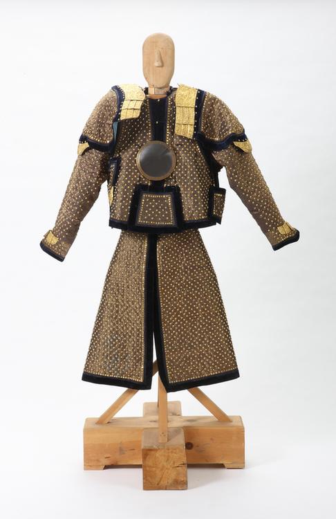 织金缎万字纹铜钉棉甲