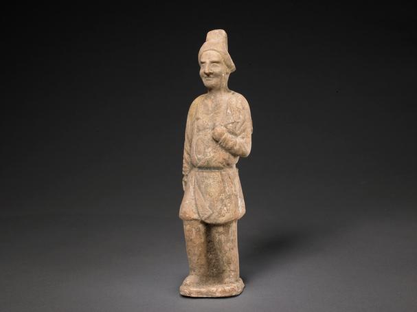 陶黄绿釉男立俑