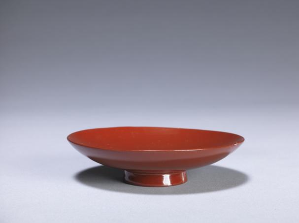 黑漆描金缠枝莲团锦纹成份餐具-酱色碟