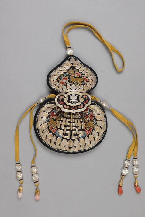 石青色缎平金锁绣福禄寿纹葫芦式荷包