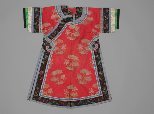 红色纳纱金银荷花纹单氅衣