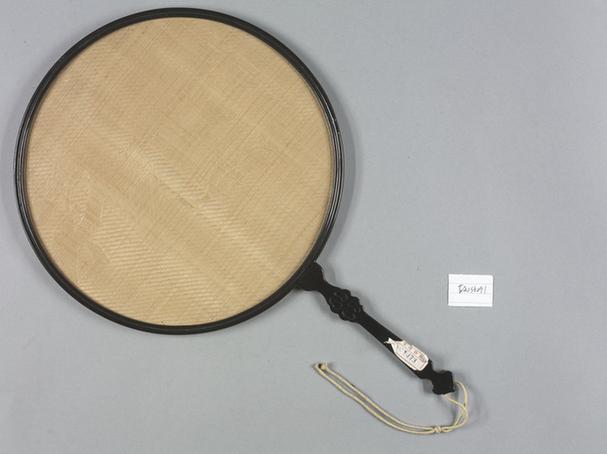 竹丝编石榴花鸟图面漆柄团扇