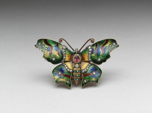 内填珐瑯嵌宝石蝴蝶式胸针表