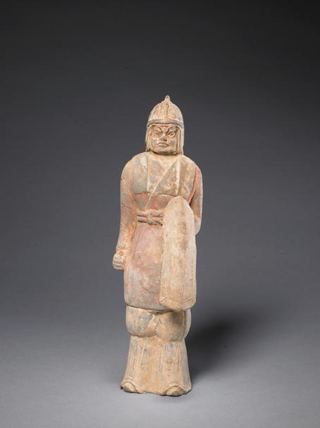 陶画彩持盾武士俑