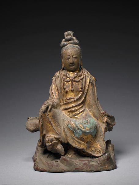 铜金漆观音菩萨坐像