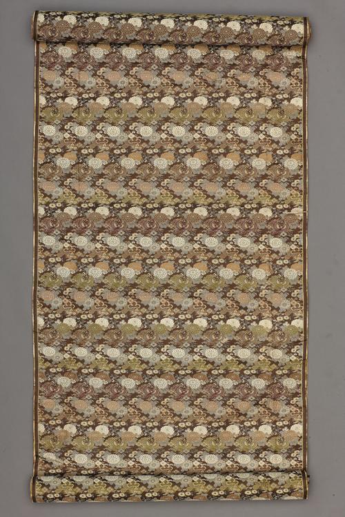 古铜色地凤凰菊花纹织金锦