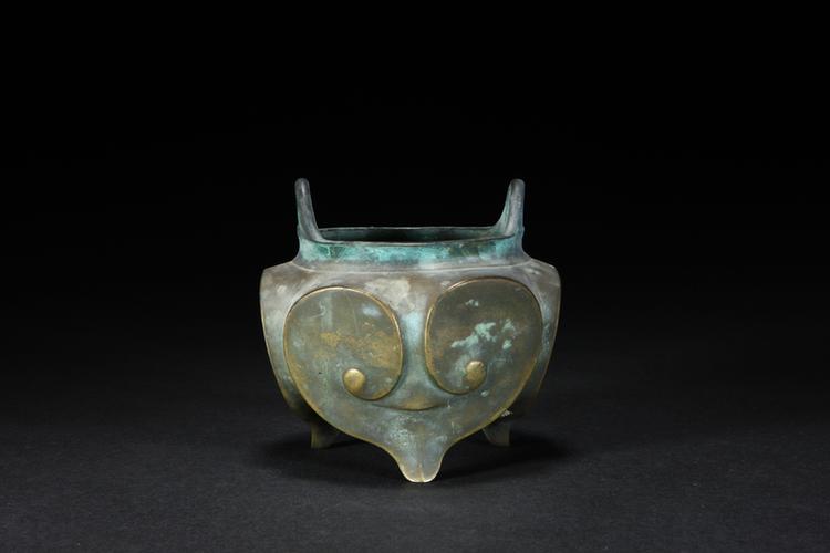 宣德款铜鬲式炉