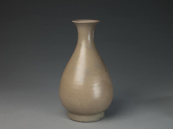 龙泉窑青釉玉壶春瓶